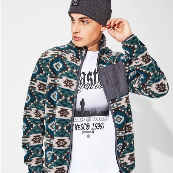 WeSC Aztec Fleece Jacket - Picture 4 of 16